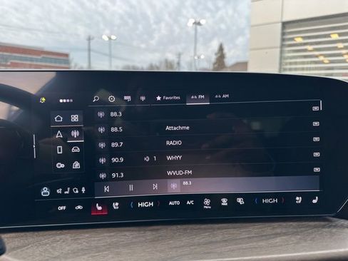 New 2025 Audi Q5 Premium Plus image 26