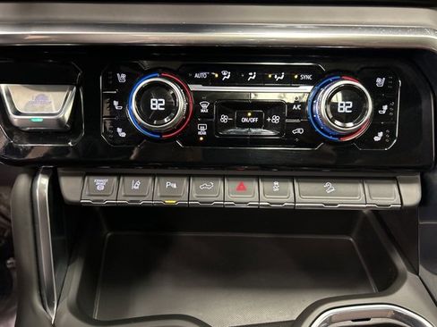 Used 2024 GMC Sierra 3500 Denali Ultimate image 27