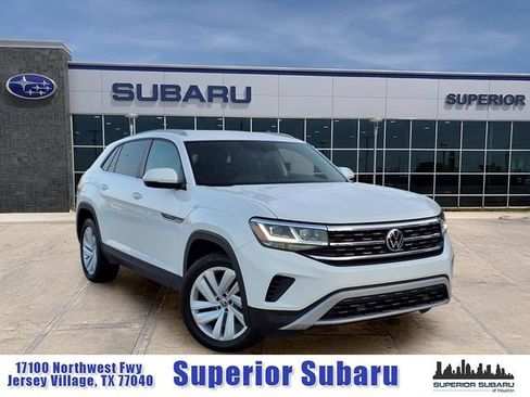 Used 2021 Volkswagen Atlas Cross Sport SE FWD image 1