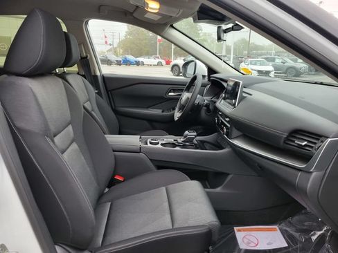 New 2026 Nissan Rogue SV AWD/4WD image 20