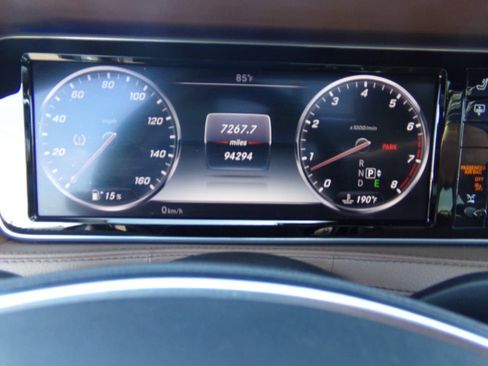Used 2016 Mercedes-Benz S 550 4MATIC Sedan image 47