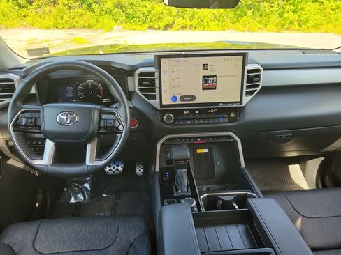 Used 2024 Toyota Tundra Limited w/ TRD Off-Road Package AWD/4WD image 18