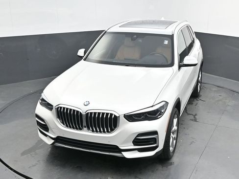 Certified 2022 BMW X5 sDrive40i w/ Premium Package image 44