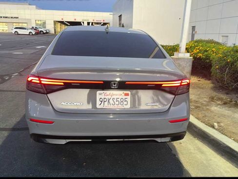 Used 2024 Honda Accord EX-L image 3