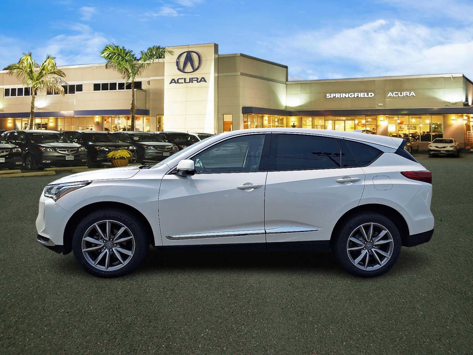 Used 2024 Acura RDX w/ Technology Package AWD/4WD image 4
