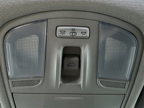 Used 2022 Hyundai Kona Limited image 14