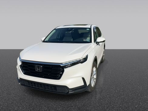 Used 2025 Honda CR-V EX image 4
