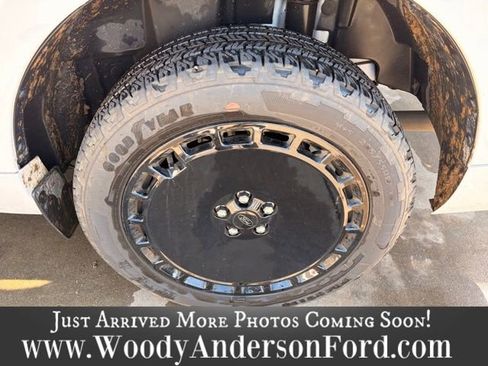 Used 2025 Ford Maverick Lobo AWD/4WD image 7