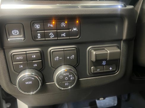 New 2026 Chevrolet Tahoe Premier image 30