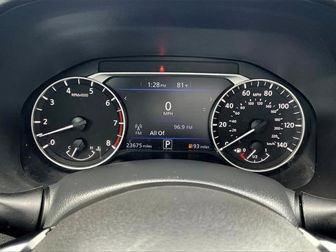 Certified 2024 Nissan Altima 2.5 SR image 12