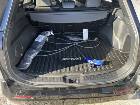 Certified 2024 Toyota RAV4 XSE image 30