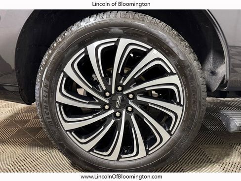 Used 2025 Lincoln Navigator Black Label AWD/4WD image 43