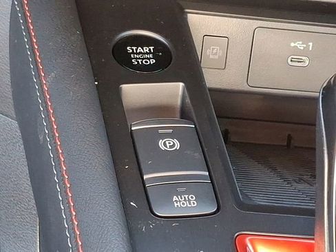 New 2026 Nissan Kicks SR w/ Cold Weather Package image 18