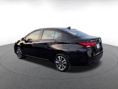 Used 2025 Nissan Versa SV image 49