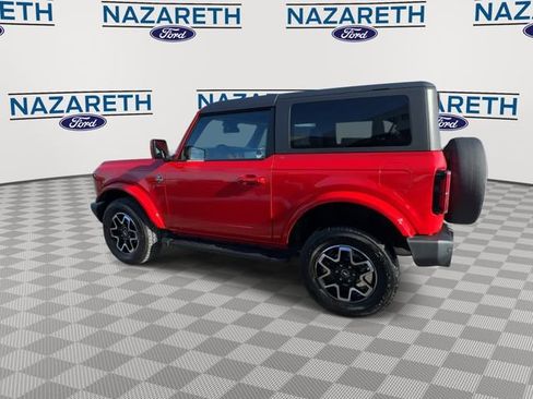 Used 2023 Ford Bronco Outer Banks image 6