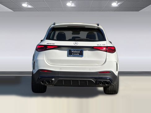 New 2025 Mercedes-Benz GLC 43 AMG 4MATIC image 10