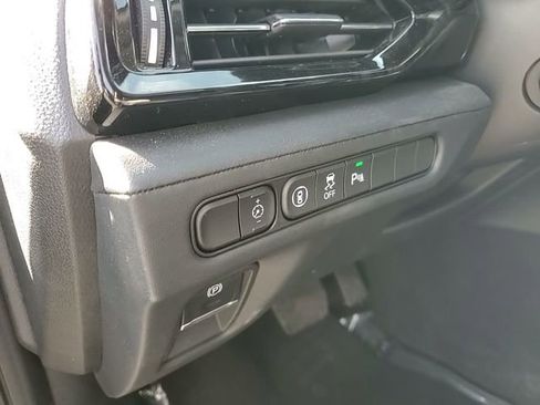 Used 2023 Acura MDX SH-AWD w/ Technology Package image 11