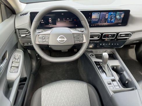 New 2026 Nissan Sentra SV w/ SV Convenience Package FWD image 26