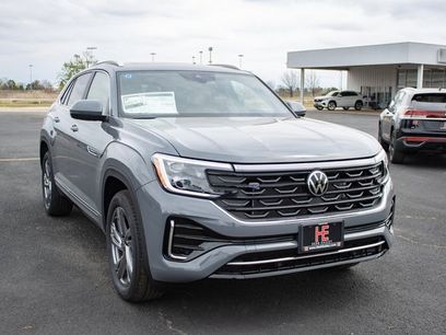 Used 2024 Volkswagen Atlas Cross Sport SEL R-Line