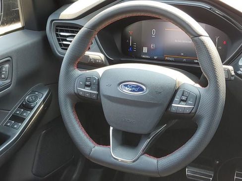 Used 2024 Ford Escape ST-Line w/ Tech Pack #1 AWD/4WD image 22