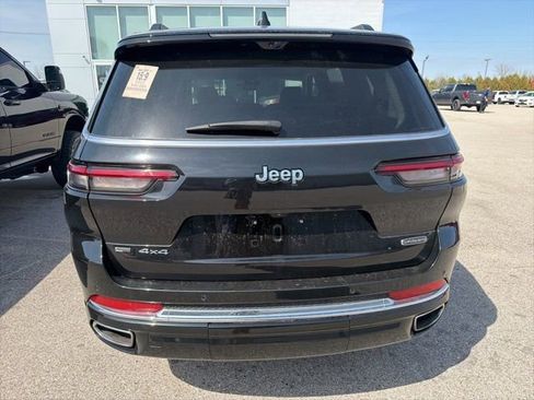Used 2023 Jeep Grand Cherokee L Overland w/ Luxury Tech Group IV AWD/4WD image 11
