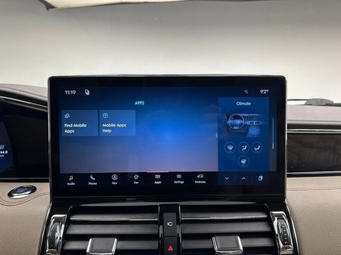 Used 2023 Lincoln Navigator L Reserve AWD/4WD image 19