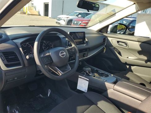 New 2026 Nissan Rogue S image 7