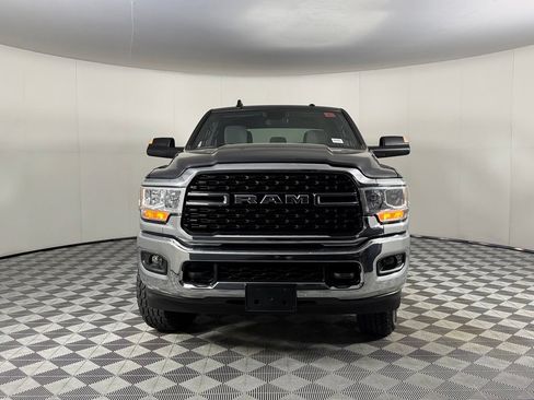 Used 2022 RAM 3500 Big Horn w/ Level 1 Equipment Group AWD/4WD image 9