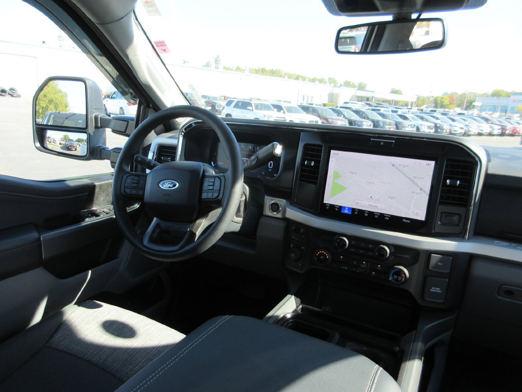 Used 2026 Ford F350 XLT w/ XLT Premium Package AWD/4WD image 24