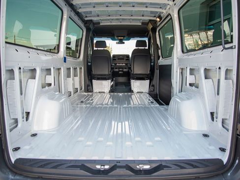 Used 2025 Mercedes-Benz Sprinter 144 Cargo image 19