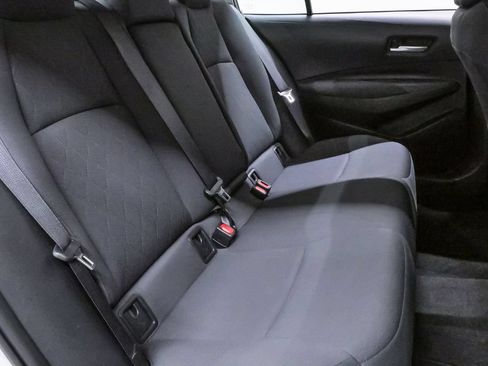 Used 2020 Toyota Corolla LE FWD image 11
