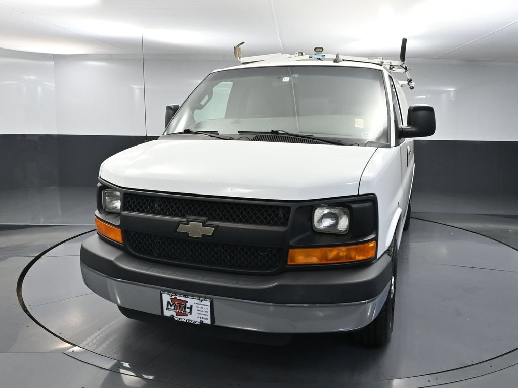 Used 2016 Chevrolet Express 2500 RWD image 9