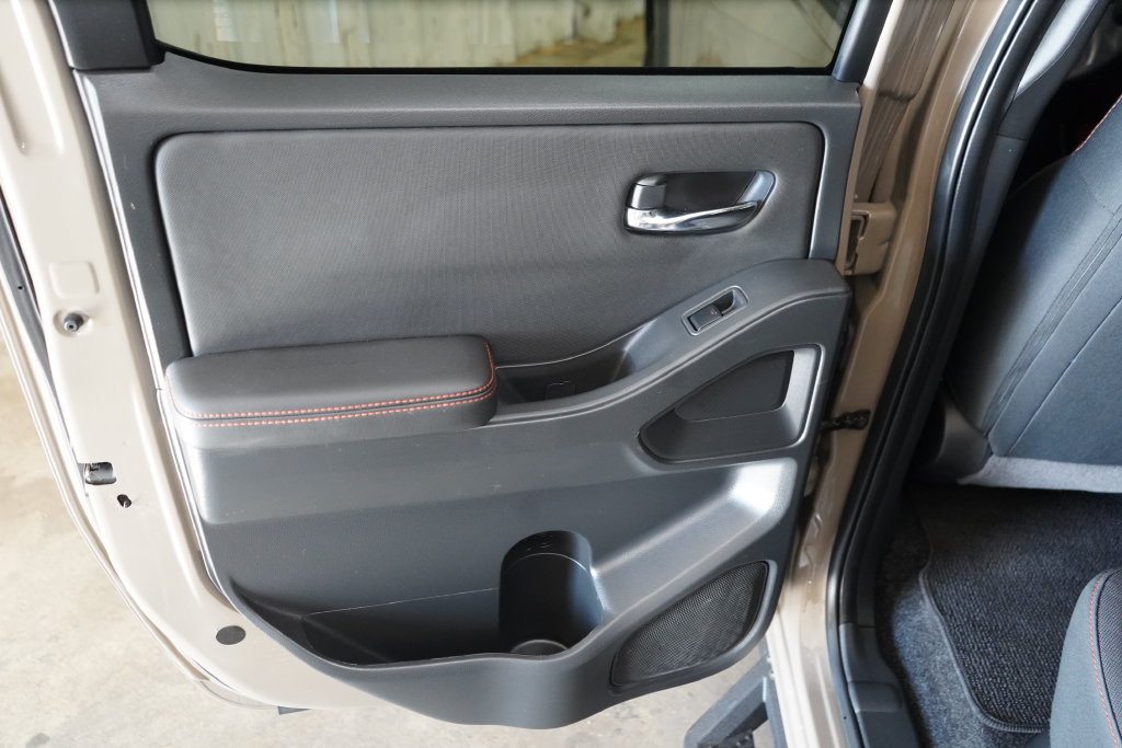 Used 2024 Nissan Frontier Pro-X RWD image 31