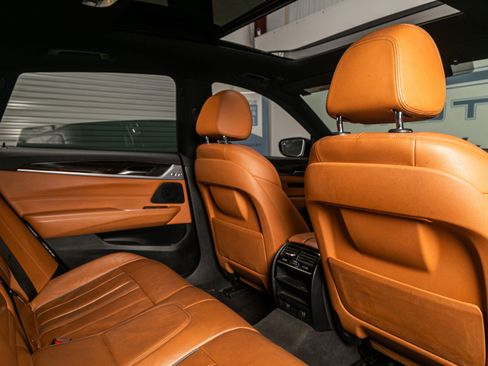 Used 2019 BMW 640i Gran Turismo xDrive w/ Luxury Package image 10