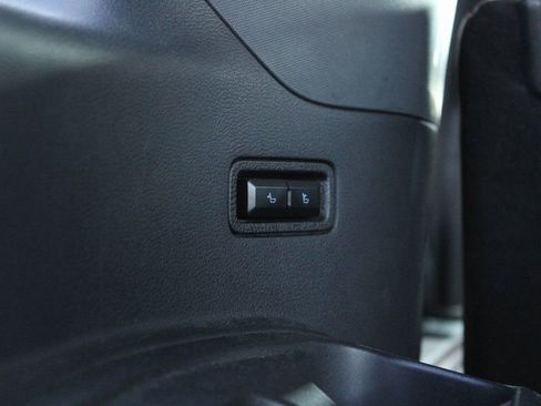 Used 2023 Ford Expedition Max Limited image 15