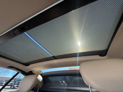 Used 2005 Mercedes-Benz SL 500 image 7