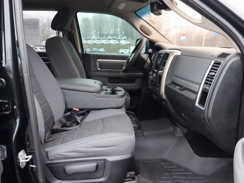 Used 2015 RAM 2500 SLT image 23