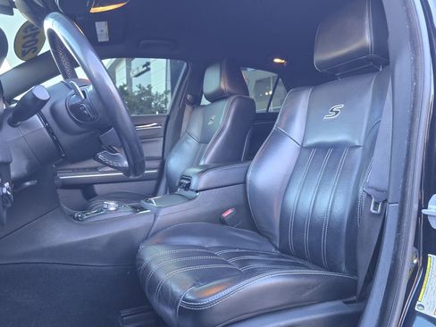 Used 2019 Chrysler 300 S w/ S Model Appearance Package image 12