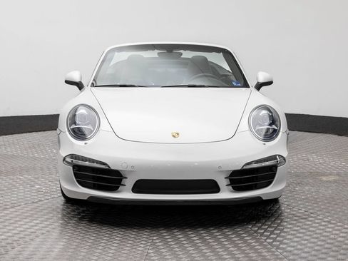 Used 2012 Porsche 911 Carrera RWD image 3