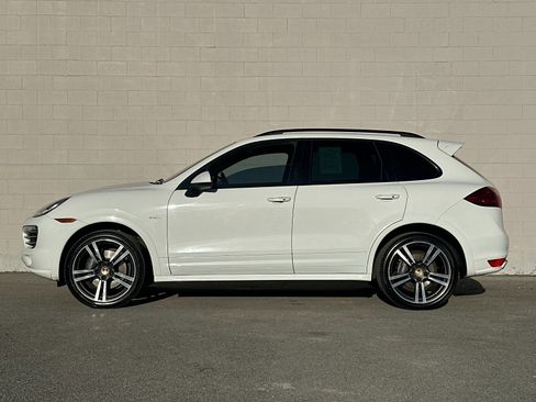 Used 2014 Porsche Cayenne Diesel AWD/4WD image 6