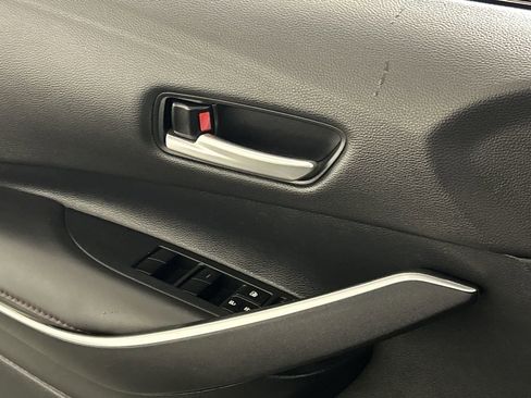 Used 2025 Toyota Corolla SE image 19