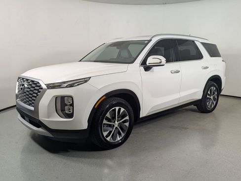 Used 2020 Hyundai Palisade SEL FWD image 3