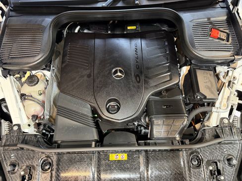 Used 2024 Mercedes-Benz GLS 450 4MATIC image 60