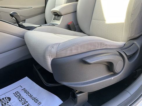 Used 2020 Hyundai Tucson SE AWD/4WD image 23