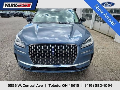 Used 2024 Lincoln Corsair Grand Touring w/ Equipment Group 301A AWD/4WD image 1
