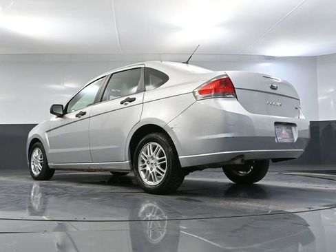 Used 2011 Ford Focus SE w/ 201A Rapid Spec Order Code FWD image 45