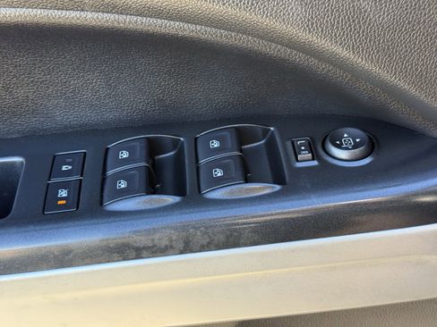 Used 2015 Chevrolet Colorado LT w/ Luxury Package image 25