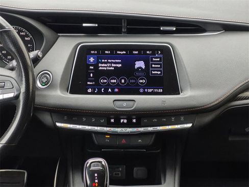 Used 2020 Cadillac XT4 Sport w/ Driver Awareness Package image 9