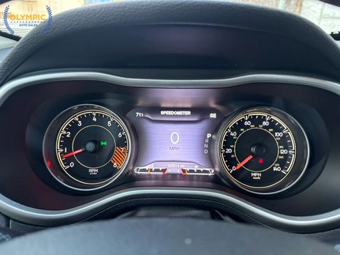 Used 2014 Jeep Cherokee Limited w/ Trailer Tow Group image 25