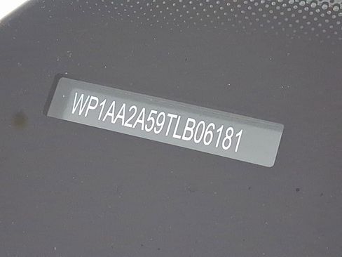 New 2026 Porsche Macan image 35